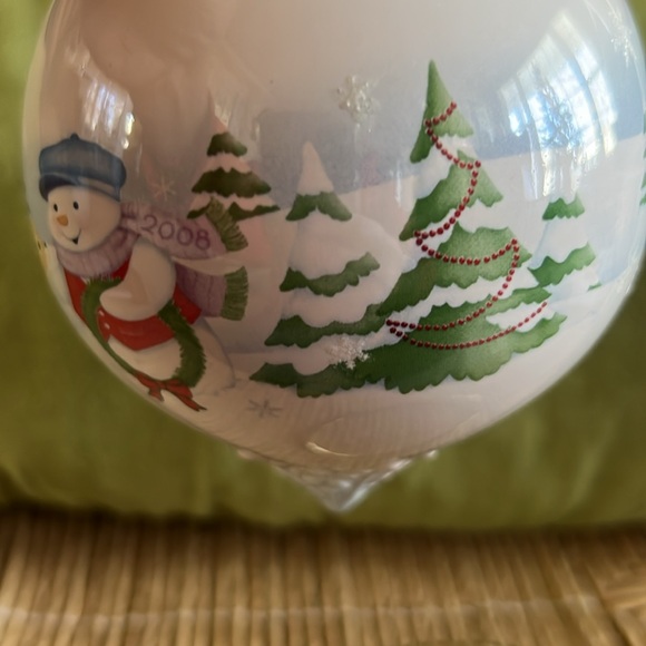 Hallmark 2008 Holiday Hello Porcelain Ornament- No Box - Picture 3 of 8